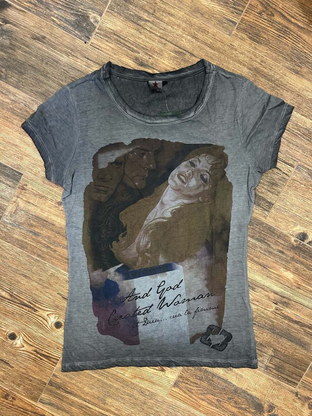 Avenue of Stars Deadstock “And God Created Woman” Graphic Tee – Size L